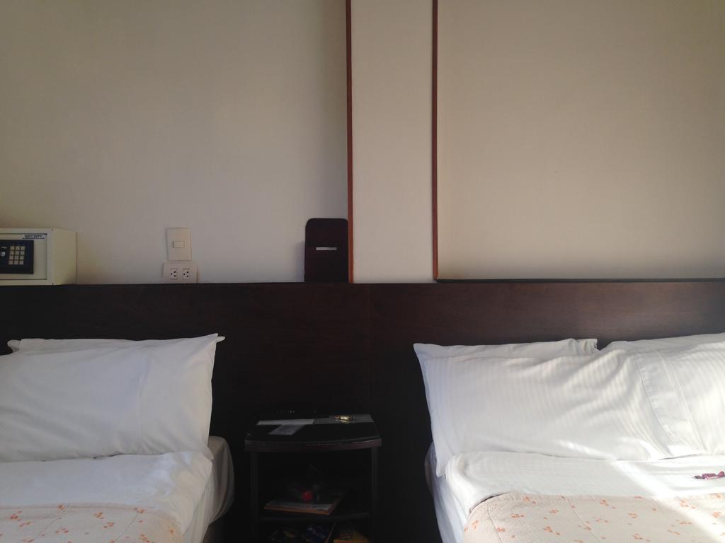 Hotel Plaza Muisca Tunja Zimmer foto